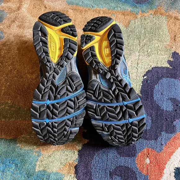 Asics Blue and Yellow Athletic Shoes Lightweight Breathable Design - Picture 13 of 16